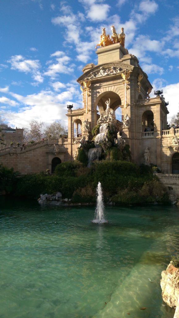 barcelona-fountain